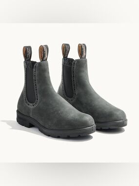 NWOB Women’s Blundstone Rustic Black ORIGINALS #1630 Chelsea Boots Size 6 (AU 3)